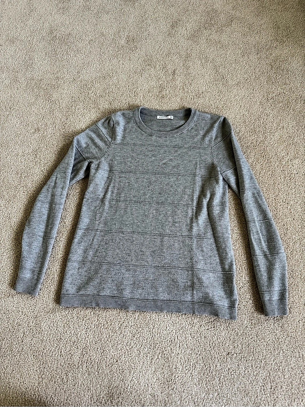 Staccato Gray Crewneck Sweater Size Small